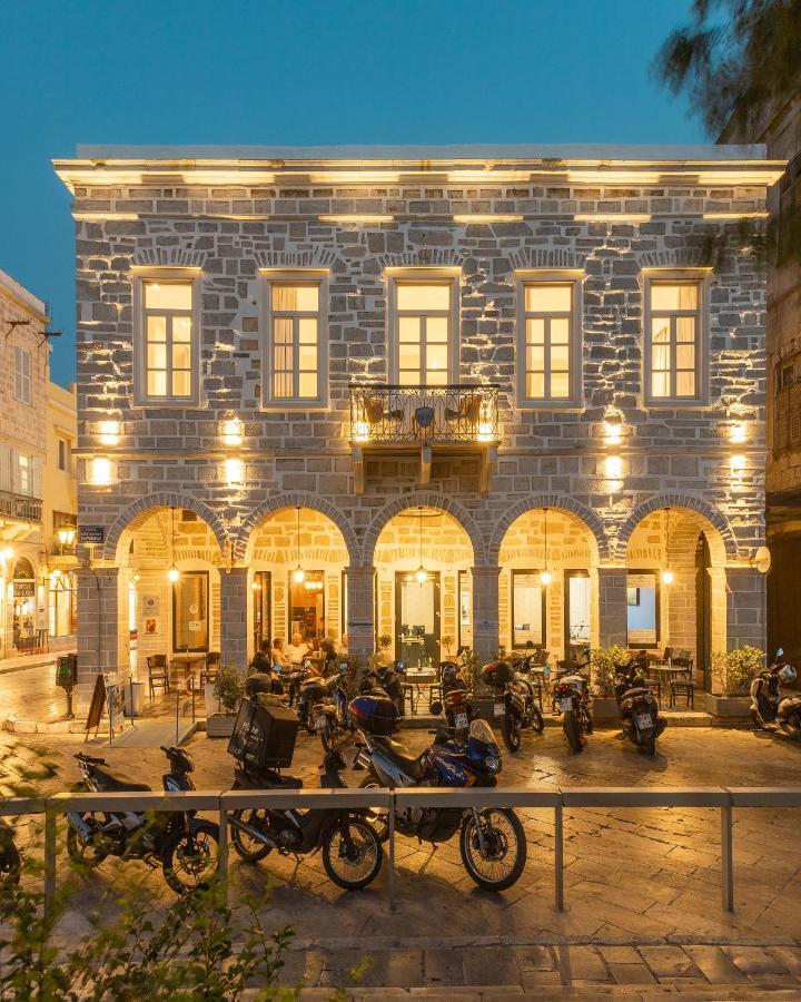 Syros Soul Luxury Suites Ermoúpoli Eksteriør bilde